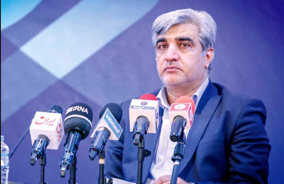 تامین اجتماعی ۳۰۰ هزار میلیارد کسری دارد