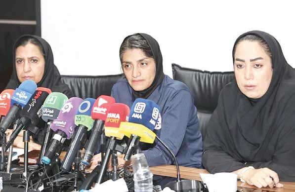 باید بازیکن خارجی وارد لیگ زنان شود