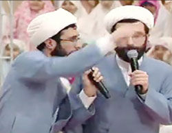 رفتار ضد فرهنگی دو طلبه جوان در «جشن تکلیف» دختران دانش‌آموز

