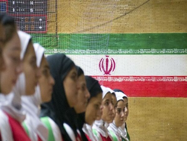 تلاش دختران هندبال برای جهانی شدن