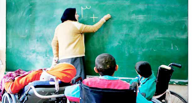 نامناسب بودن ساختمان مدارس، کیفیت نامطلوب آموزش و...