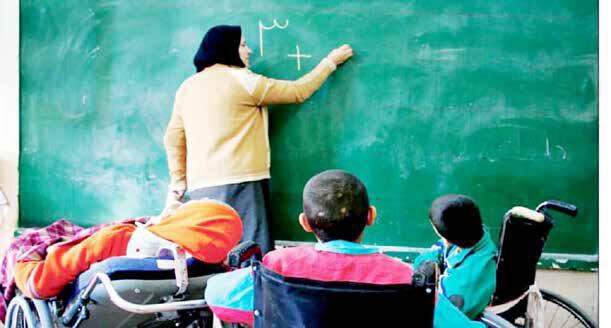 نامناسب بودن ساختمان مدارس، کیفیت نامطلوب آموزش و...
