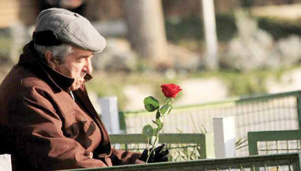 چشم‌هایی که باید همچنان نگران باشند
