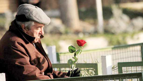 چشم‌هایی که باید همچنان نگران باشند
