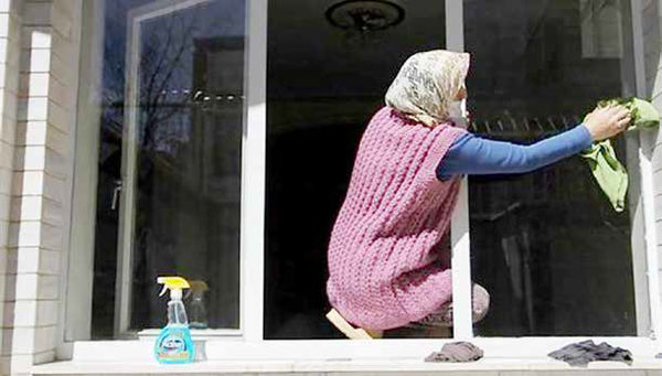 
سایه نفس‌گیر فقر و انتظار بر زندگی کارگران خدماتی