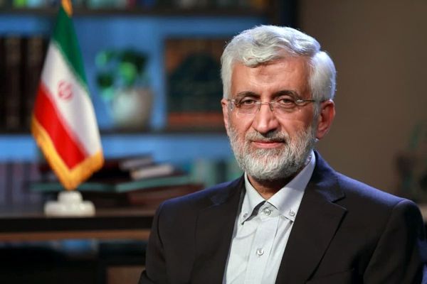 تکذیب نامه ۲۰۰ صفحه‌ای منتسب به جلیلی توسط عضو دفتر وی
