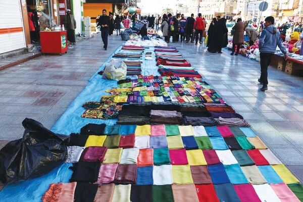 پیاده‌روهای تهران هم اجاره‌ داده می‌شود
