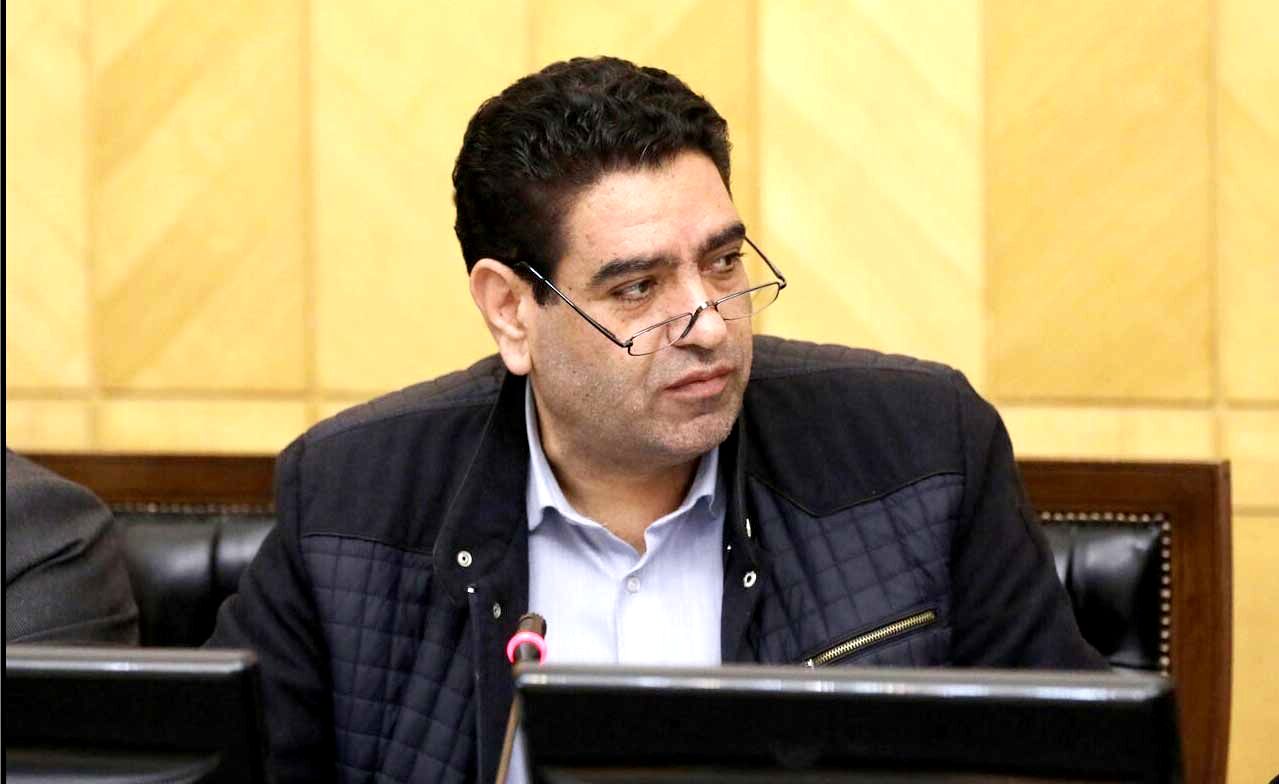 
سرنوشت ۳۰۰ هزار کارگر ساختمانی به اصلاح قانون گره خورده است