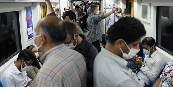 شهرداری به دلیل عدم رعایت پروتکل‌ها در مترو و اتوبوس تذکر گرفت