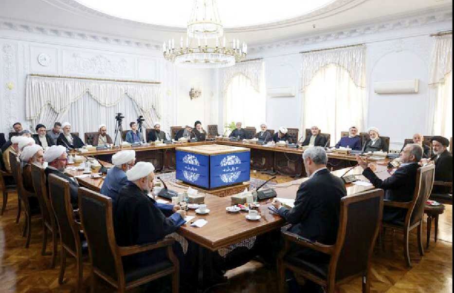 
نقش علما در ترمیم شکاف‌های شکل‌گرفته در جامعه تعیین‌کننده است