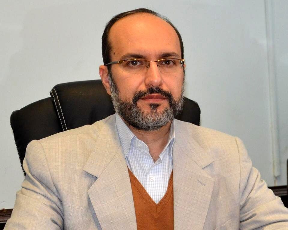 زرتشت؛ دانش‌آموز اخراجی به مدرسه بازگشت

