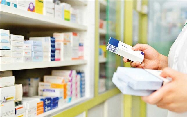 
دارو در حال حذف شدن از سبد سلامت برخی اقشار است