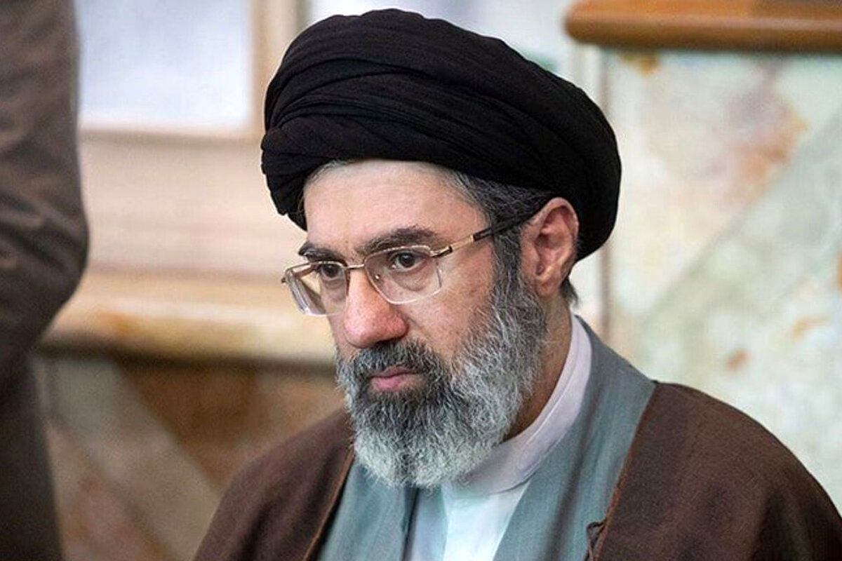 کلاس درس خارج فقه مجتبی خامنه‌ای 

تعطیل شد