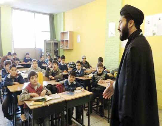 
حرکت به سمت آموزش «حوزه علمیه»محور