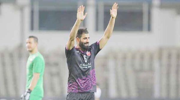 گاهی به پشت سر نگاه کن