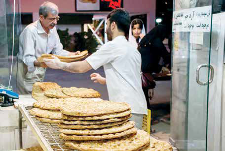 تغییر پرداخت یارانه نان هزینه‎ زاست

