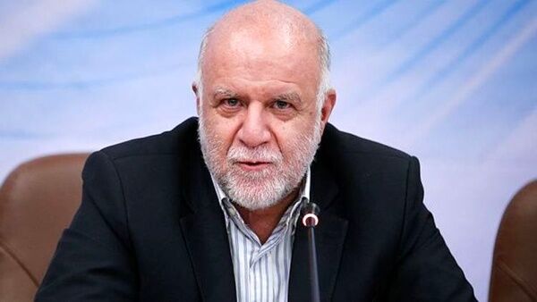 
درآمد نفتی ایران بیش از ۱۰۰ میلیارد دلار کاهش یافت