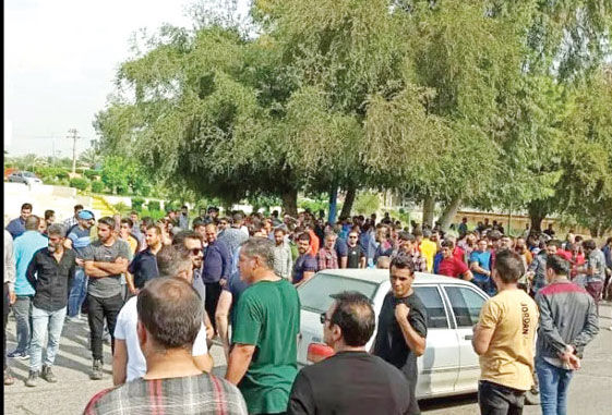 ادامه اعتراض کارگران سابق 

کاغذ پارس طبیعت سلولز