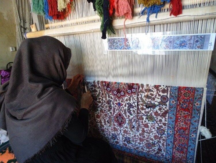 قالی‌بافان وام ۱۲میلیون تومانی می‌گیرند