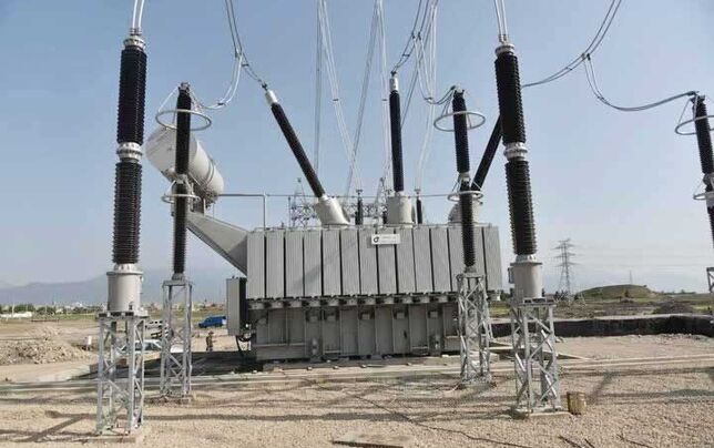 دولت مانع شکل‌گیری بازار سیاه در مواد اولیه صنعت برق شود