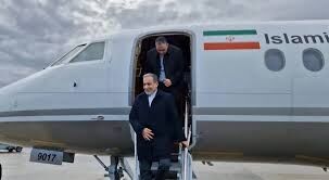 
 همسایگان ایران در اولویت هستند