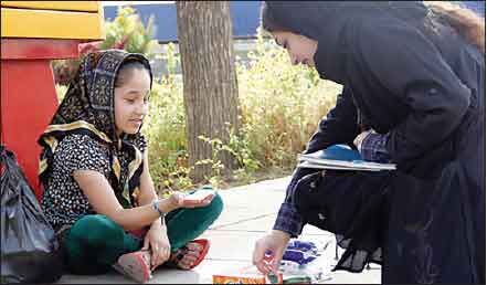 کودکان کار را به نگاه سرد میهمان نکنیم