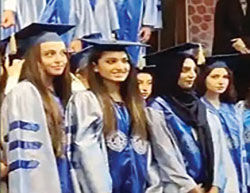 اخراج رئیس دانشگاه شریف در پی حواشی حجاب در مراسم فارغ‌التحصیلی 


