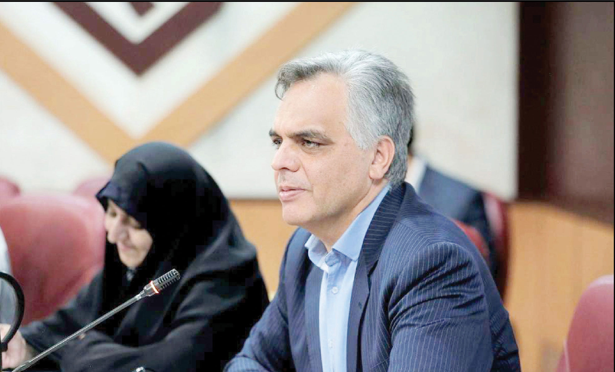 نجاتیان: کادر درمان خواستار یک زندگی نرمال است