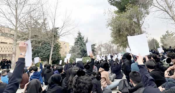 موج احضار، احکام تعلیق و اخراج در فضای ابهام