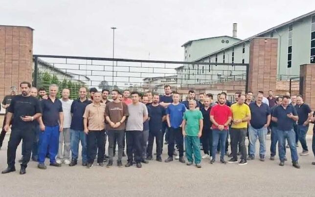 ادامه اعتراضات بازنشستگان فولاد در اصفهان
