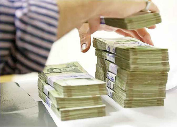 پایه پولی بر تورم موثرتر است تا نقدینگی