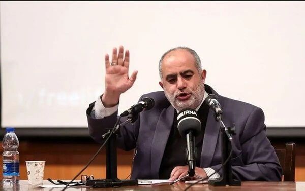

قصه «شمخانی» درباره ترور خود 

هیچ نسبتی با واقعیت ندارد