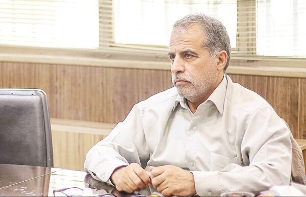 

ناکارآامدی دولت موجب کاهش ارزش پول ملی شده است 