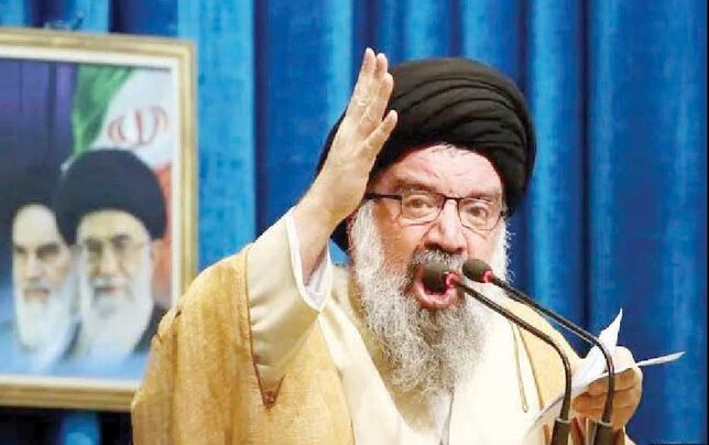
سیر از گرسنه خبر ندارد، خطیب جمعه از سفره خالی مردم!