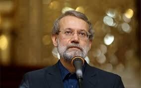 حذف علی لاریجانی از لیست انتخاباتی اصولگرایان در قم 