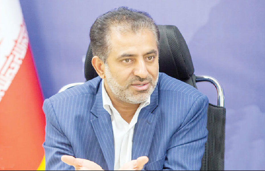 چه اشکالی دارد عضو توانمند جبهه پایداری در دولت مسئولیت بگیرد؟ 
