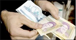 حقوقی که کفاف هزینه زندگی را ندهد، مزد نیست
