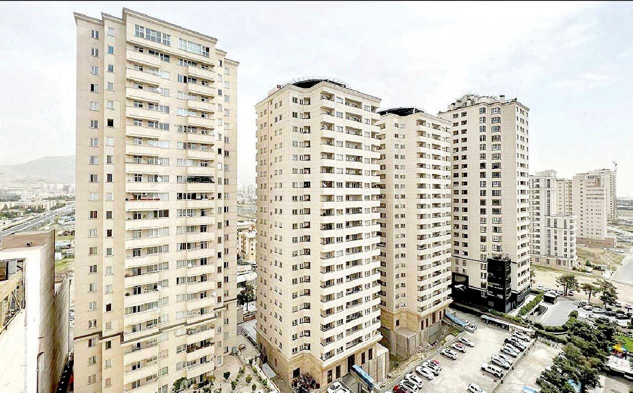 
بدون مهار تورم، رکود همراه با گرانی در بازار ملک باقیست