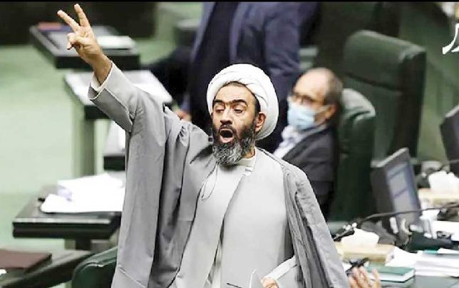 «نقدعلی»از کجا این قدرت را پیدا کرده است؟!