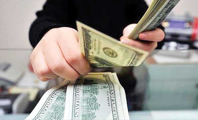 زیان شرکت‌ها و بانک‌های حاکمیتی از جیب مردم پرداخت شد