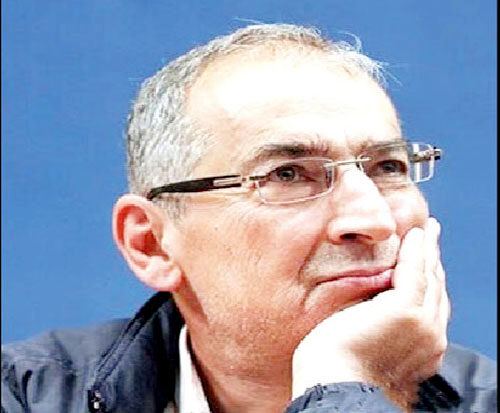 دستور آزادی 
صادق زیباکلام را صادر کنید