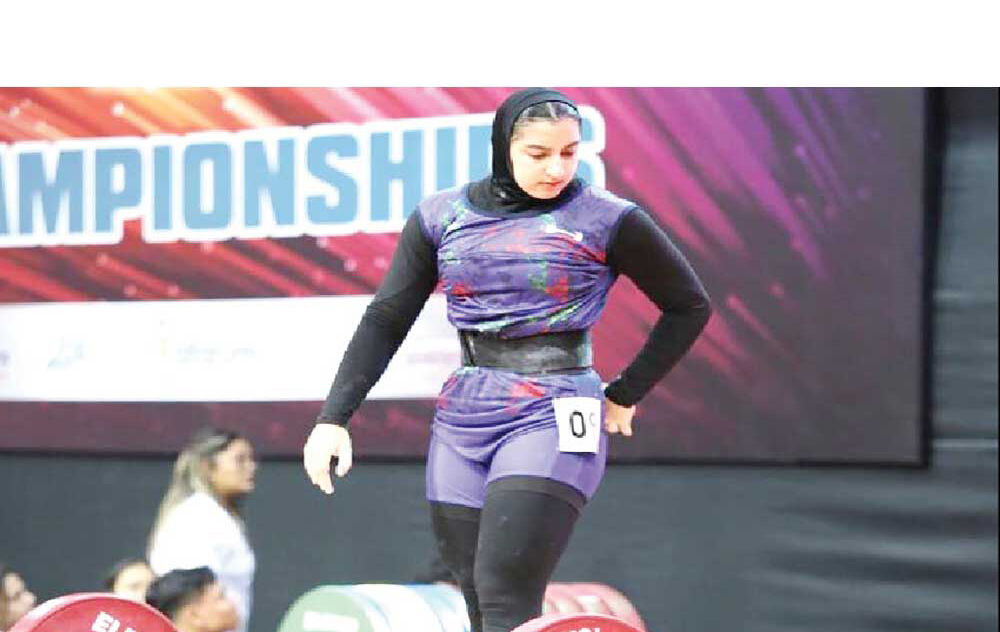 دو مدال دختر وزنه‌بردار
