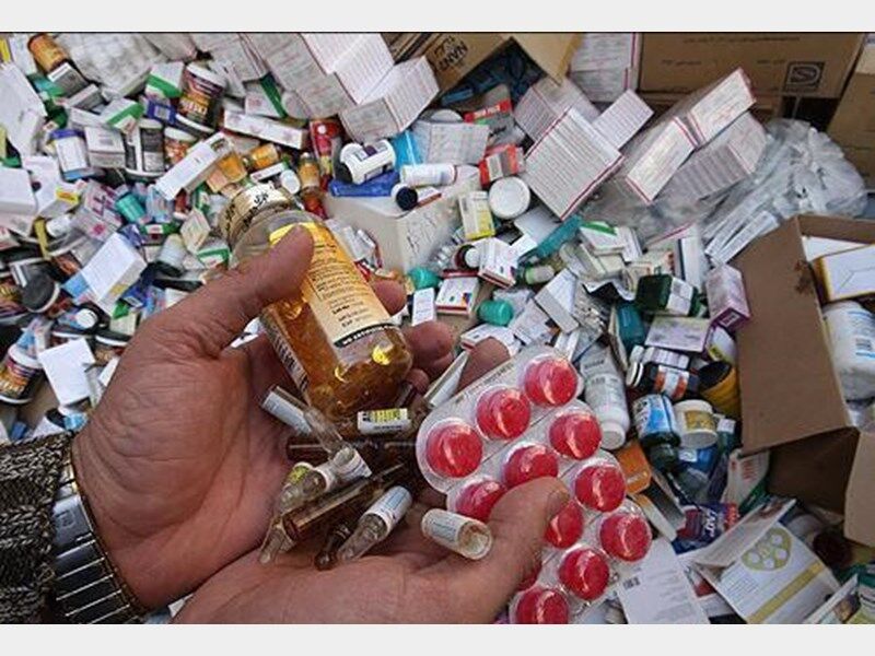 قاچاق داروهای وارداتی با ارز دولتی به کشورهای همسایه
