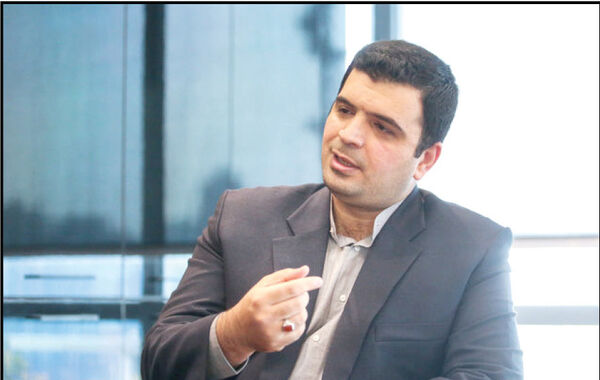 
دلالان دیگر نمی‌توانند ارز بفروشند
