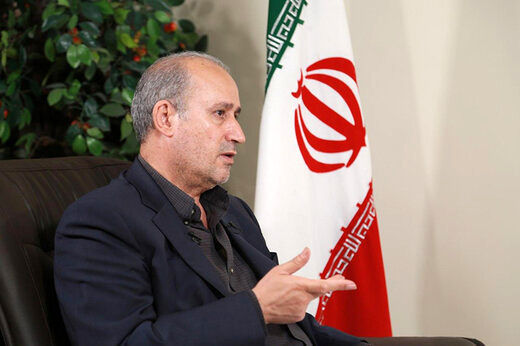 تاج غرق می‌شود؟
