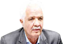 
بازنشسته، مستمری مکفی می‌خواهد نه صدقه دولتی