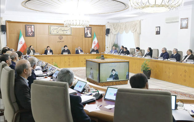اصل بر صلاحیت است، مگر آنکه دلیل معتبری بر عدم صلاحیت وجود داشته باشد