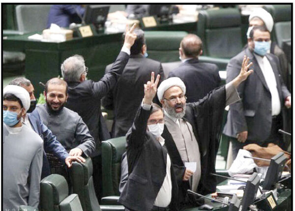 
دو فوریت لایحه حجاب رأی نیاورد