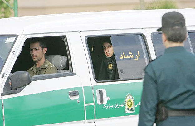 با هرگونه رفتار و کُنش اشتباه احتمالی ماموران برخورد خواهد شد