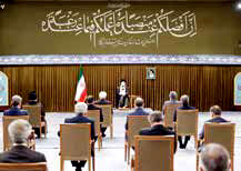 
تاخیر عامدانه روحانی در جلسه با رهبری صحت ندارد 